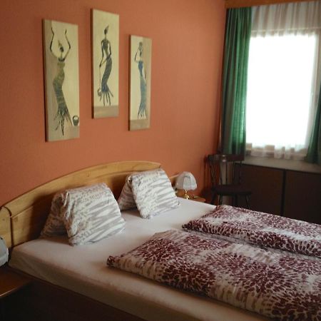 Ferienwohnungen Pernull Waidegg Habitación foto