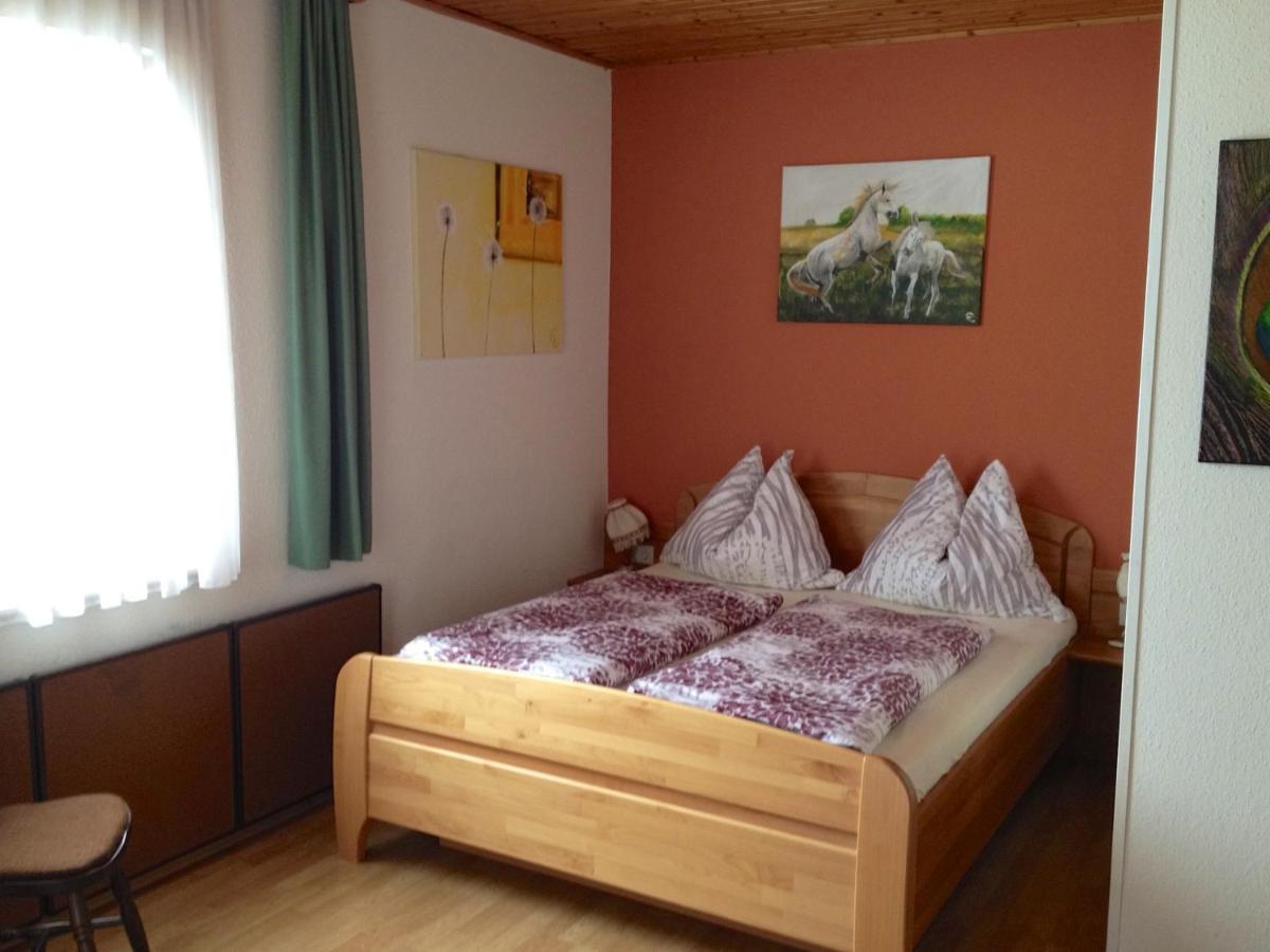 Ferienwohnungen Pernull Waidegg Habitación foto