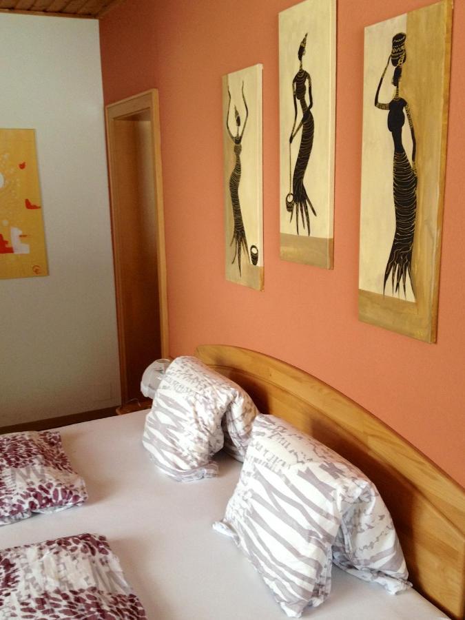 Ferienwohnungen Pernull Waidegg Habitación foto
